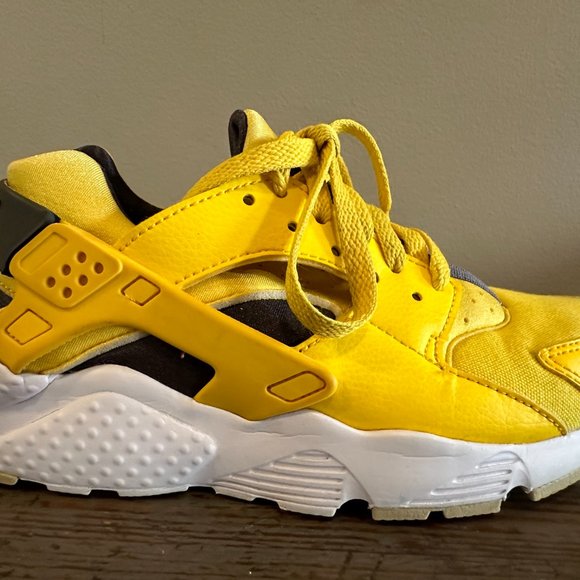 Nike Air Huarache Run Tour Yellow (Y6) - Picture 4 of 9